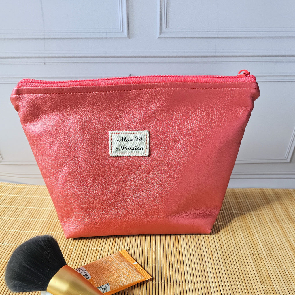 Pochette trousse de toilette 2-en-1 pratique et astucieuse