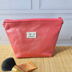 Pochette trousse de toilette 2-en-1 pratique et astucieuse