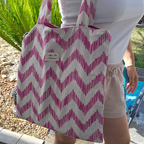 Tote bag sac fourre-tout fait main Fuchsia, léger et pratique avec anses longues et poche intérieure