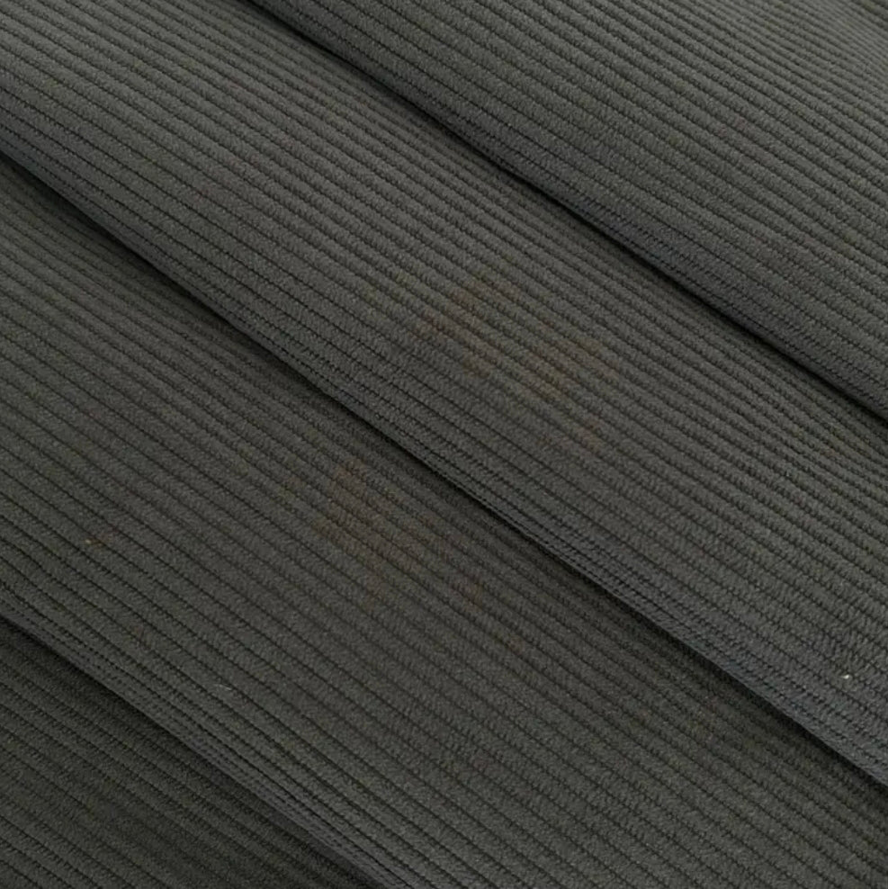 Velours côtelé gris souris 