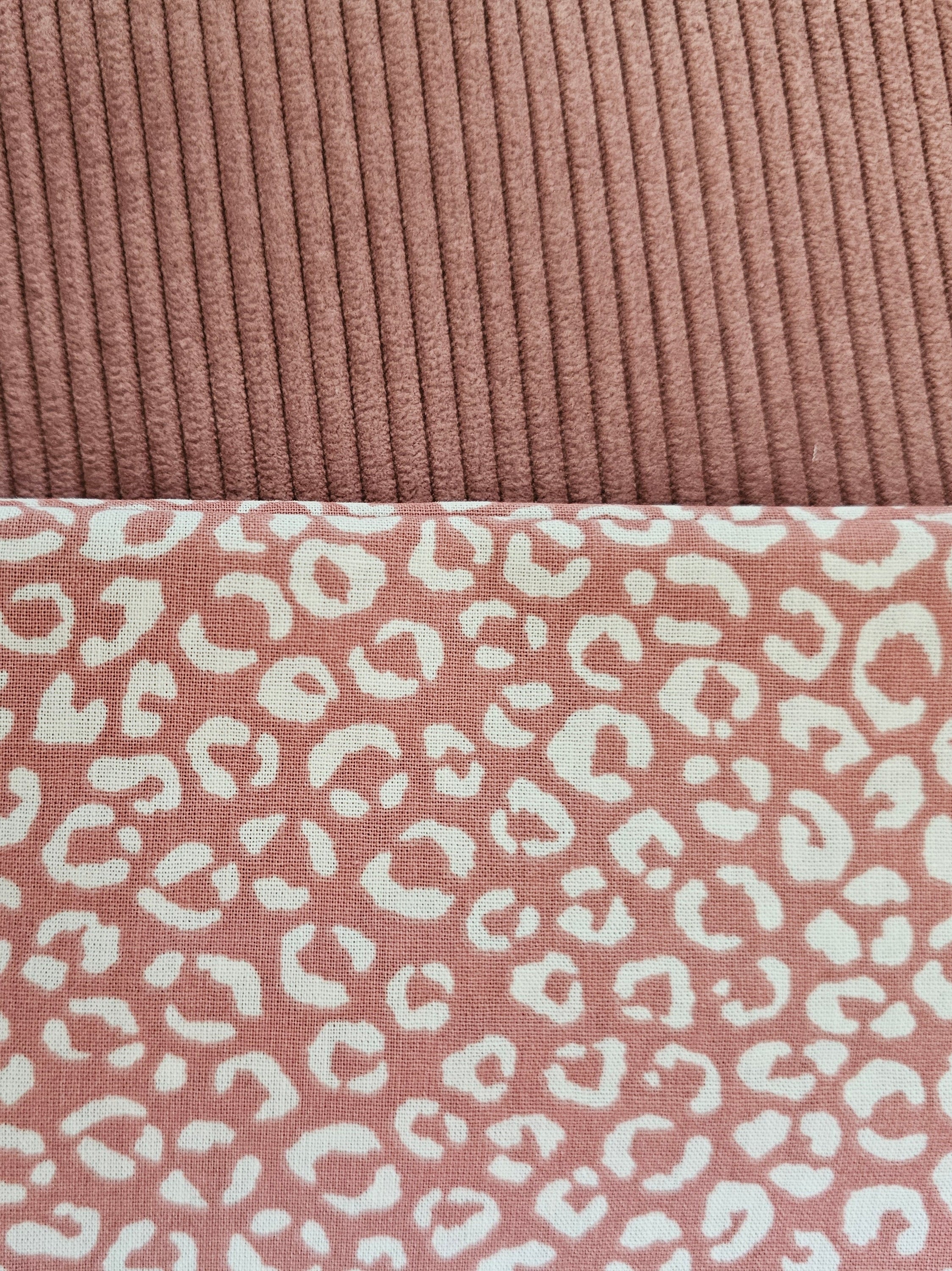 Velours vieux rose et Léo rose et blanc