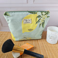 Pochette trousse de toilette 2-en-1 pratique et astucieuse