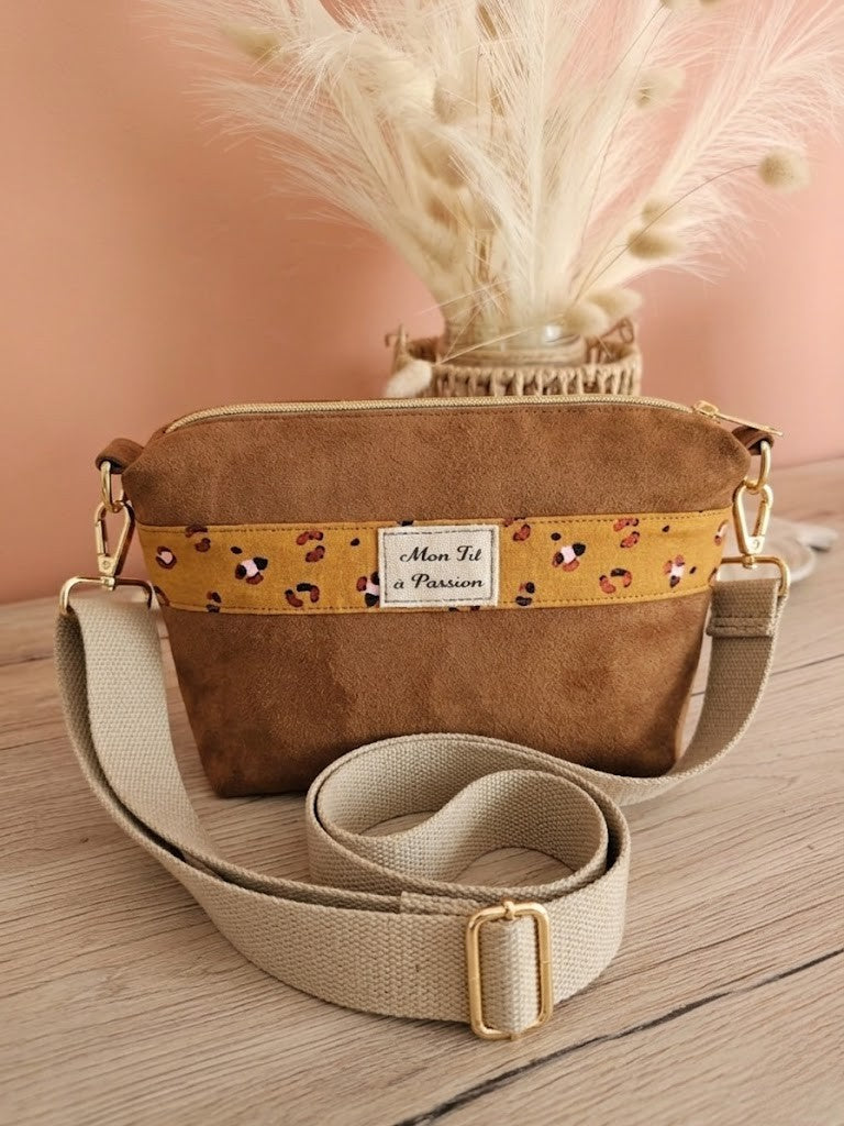 Mini sac bandoulière femme – léger, pratique & mains libres – fait main France | Mon Fil à Passion