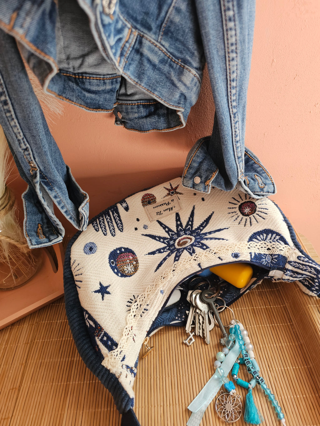 Sac bandoulière femme fait main – demi-lune chic ou bohème – Mon Fil à Passion