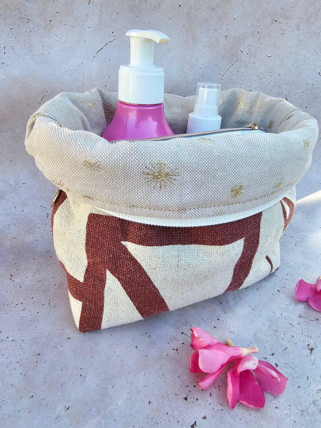 Pochette de rangement, trousse beauté, soins & organisation du quotidien