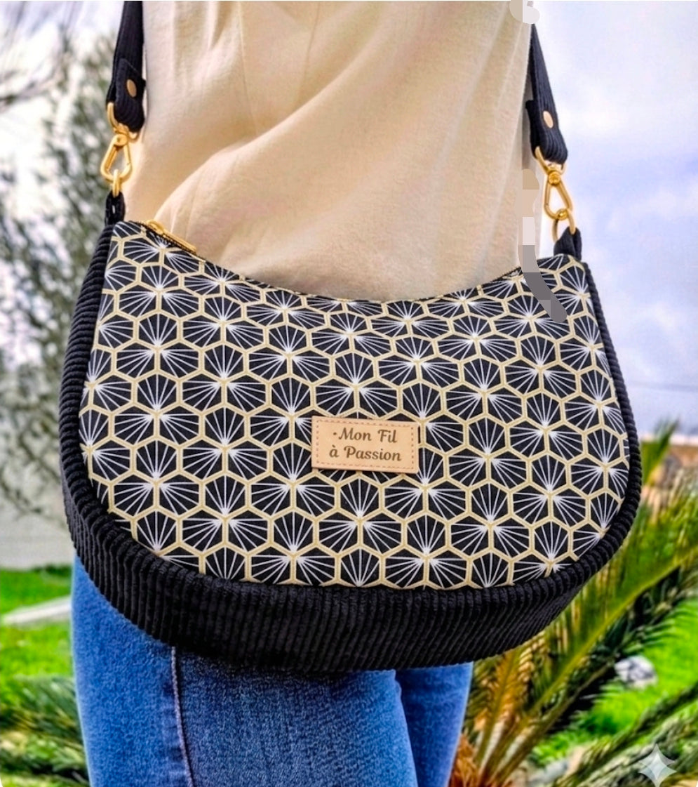 Sac bandoulière femme fait main – demi-lune chic ou bohème – Mon Fil à Passion