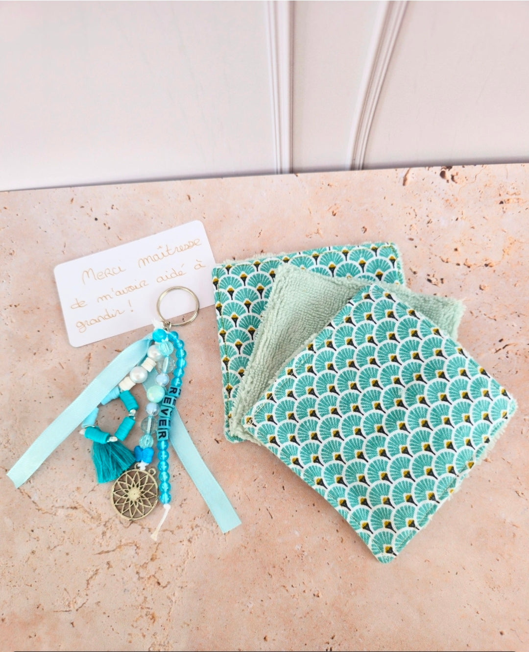 Coffret petites attentions grigri et 3 lingettes démaquillantes – fait main