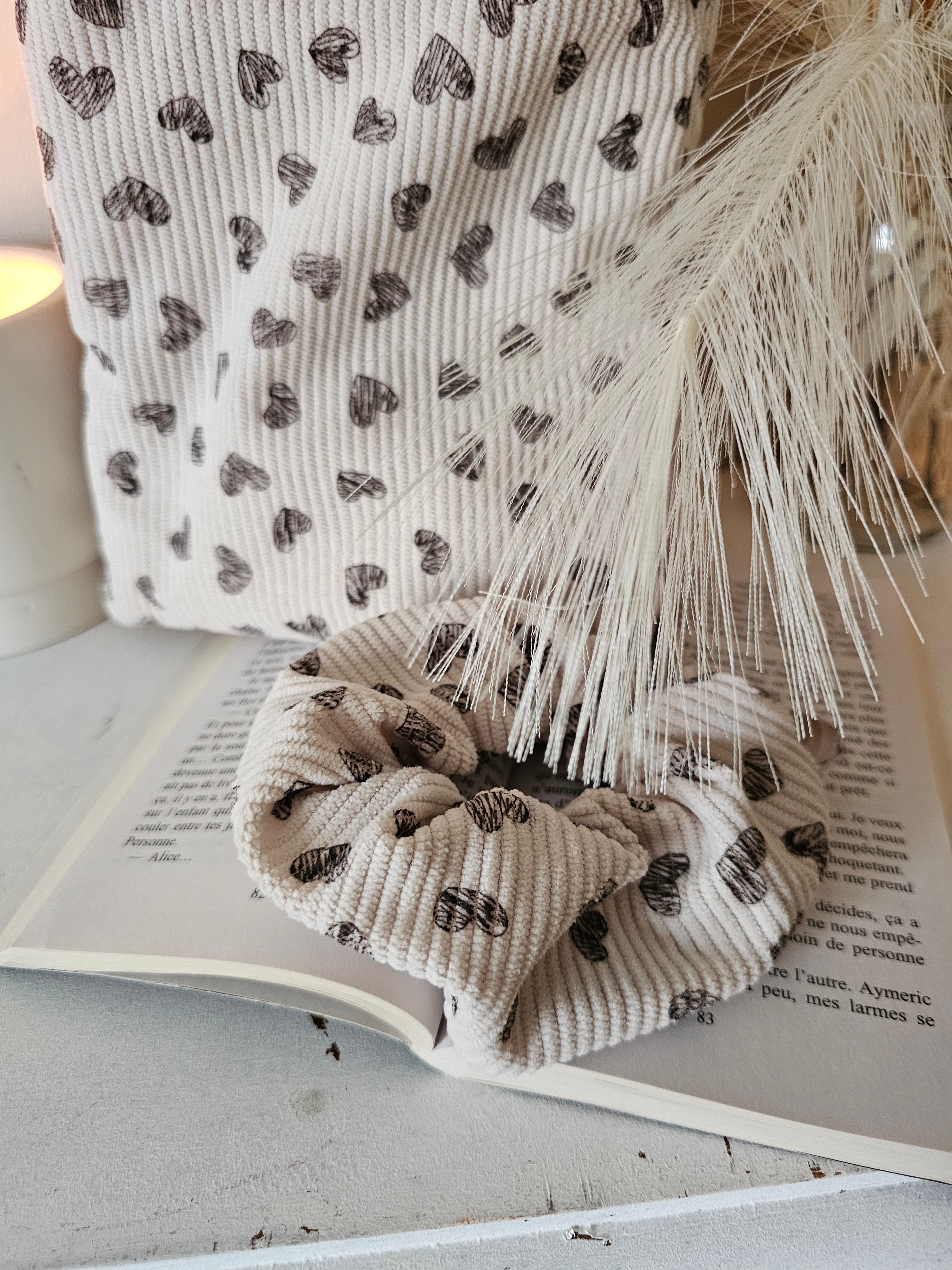 Coffret rêverie – Pochette à livres et chouchou assorti personnalisable | Idée cadeau fait main Mon Fil à Passion- artisanal