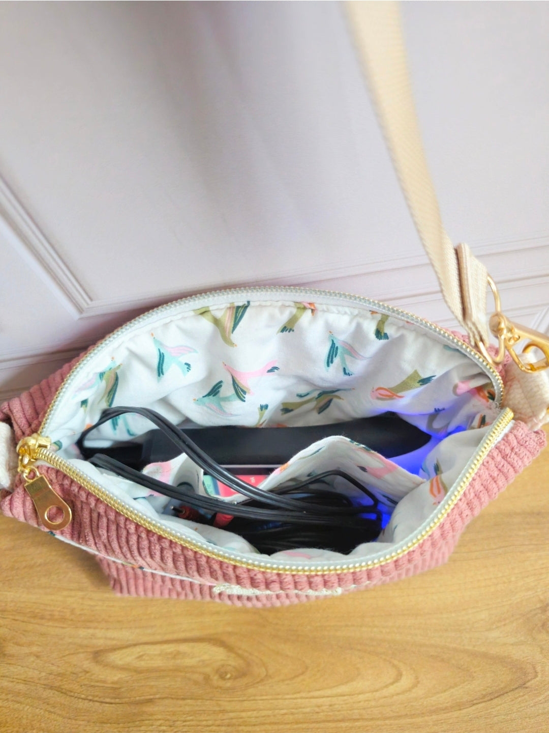 Pochette bandoulière pour appareil TENS