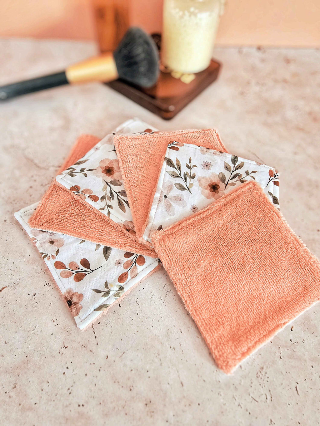 Lingette démaquillante lavable en éponge de bambou - routine beauté zéro déchet