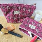 Pochette trousse de toilette 2-en-1 pratique et astucieuse