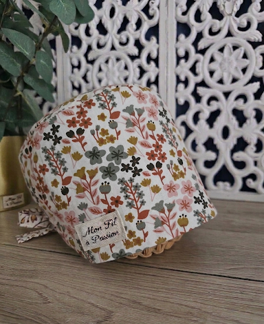 Calot soignant en coton Oeko-Tex à lacer – confortable, ajustable & fait main – Mon Fil à Passion