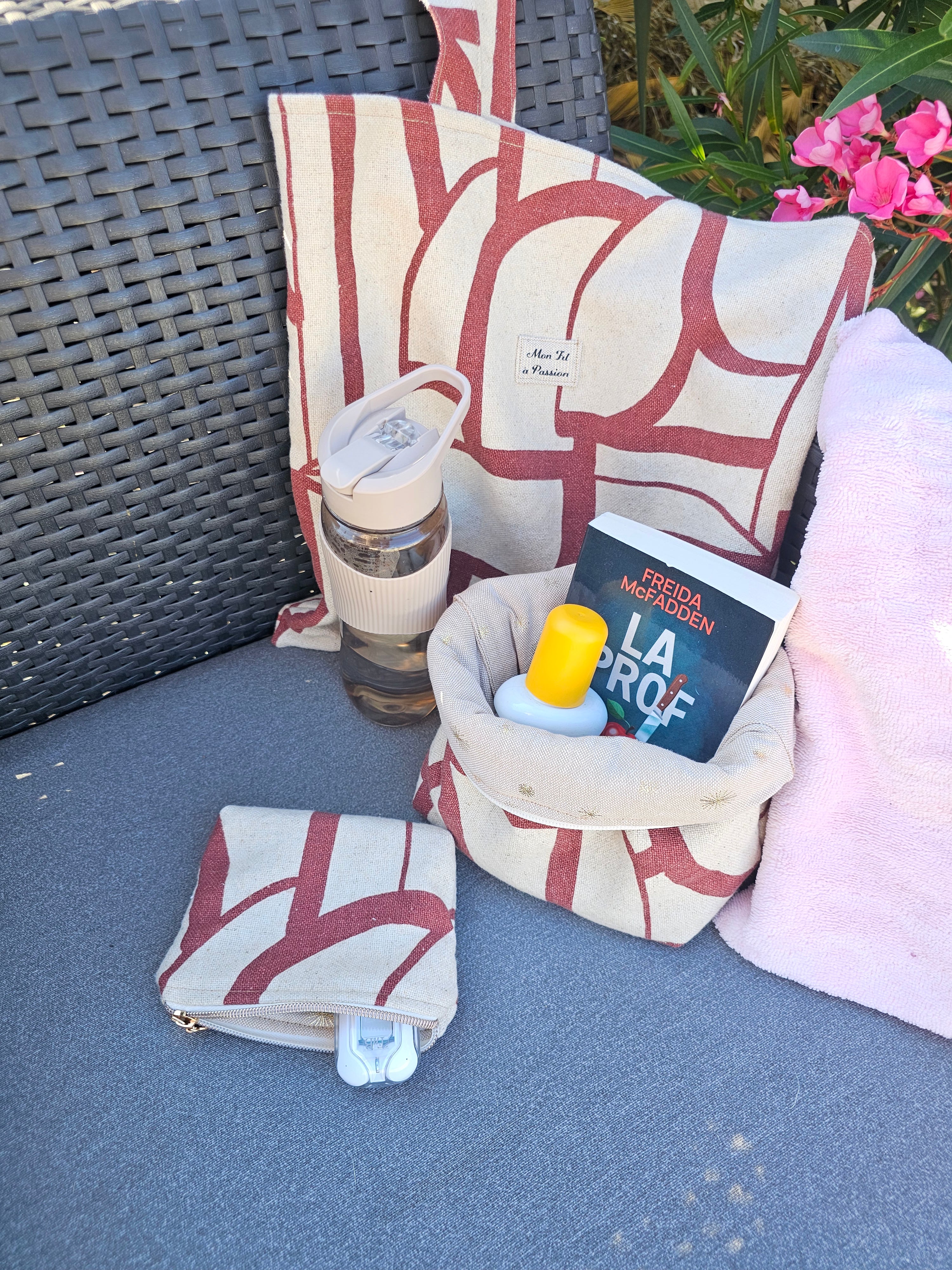 Pochette de rangement, trousse beauté, soins & organisation du quotidien