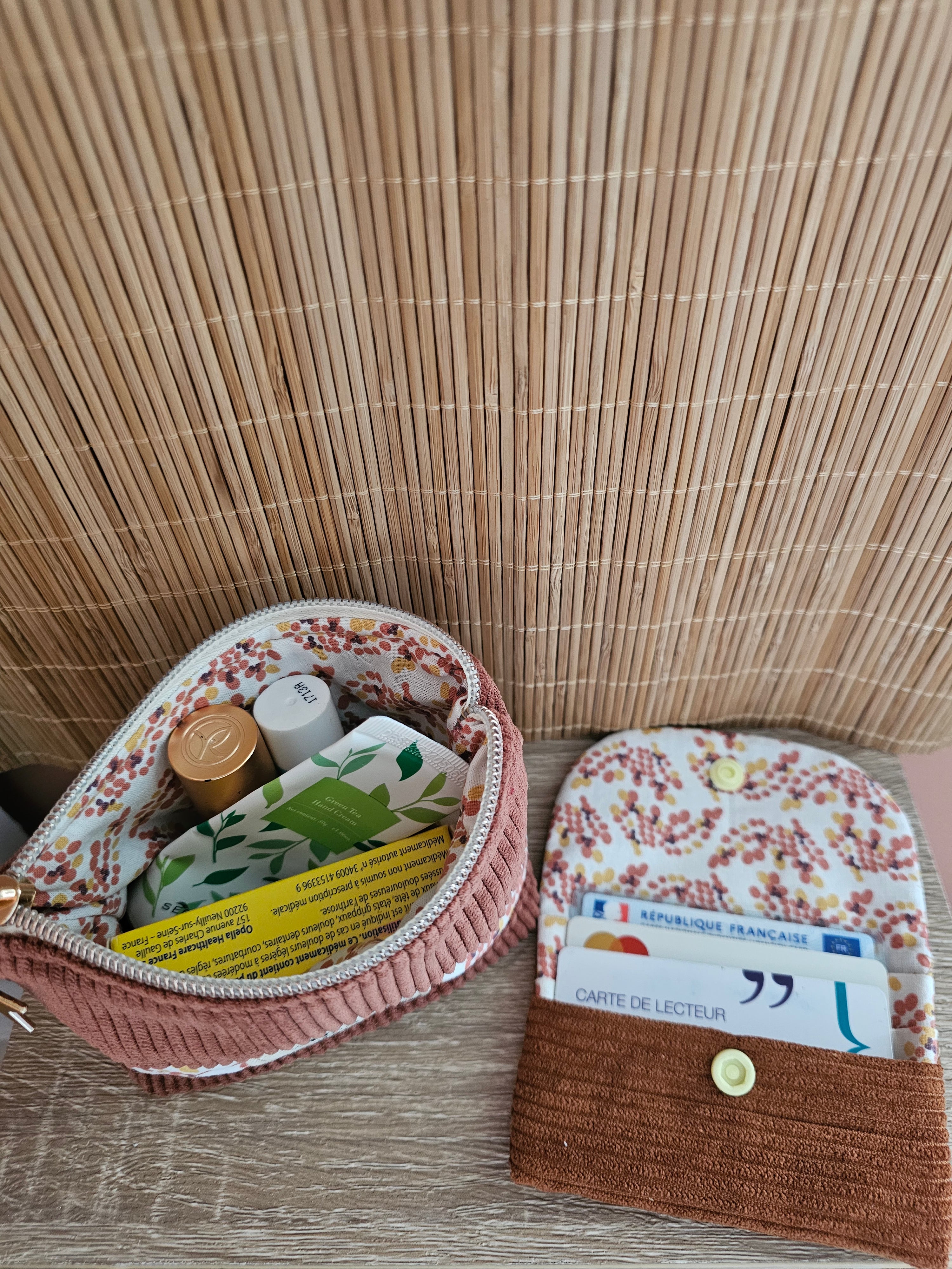 Mini pochette du quotidien - porte monnaie & essentiels à portée de main - fait main en France
