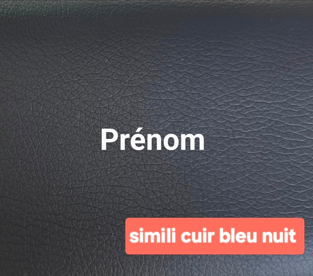 Porte-clé cœur en simili cuir – Fait main & personnalisable (prénom ou mot)