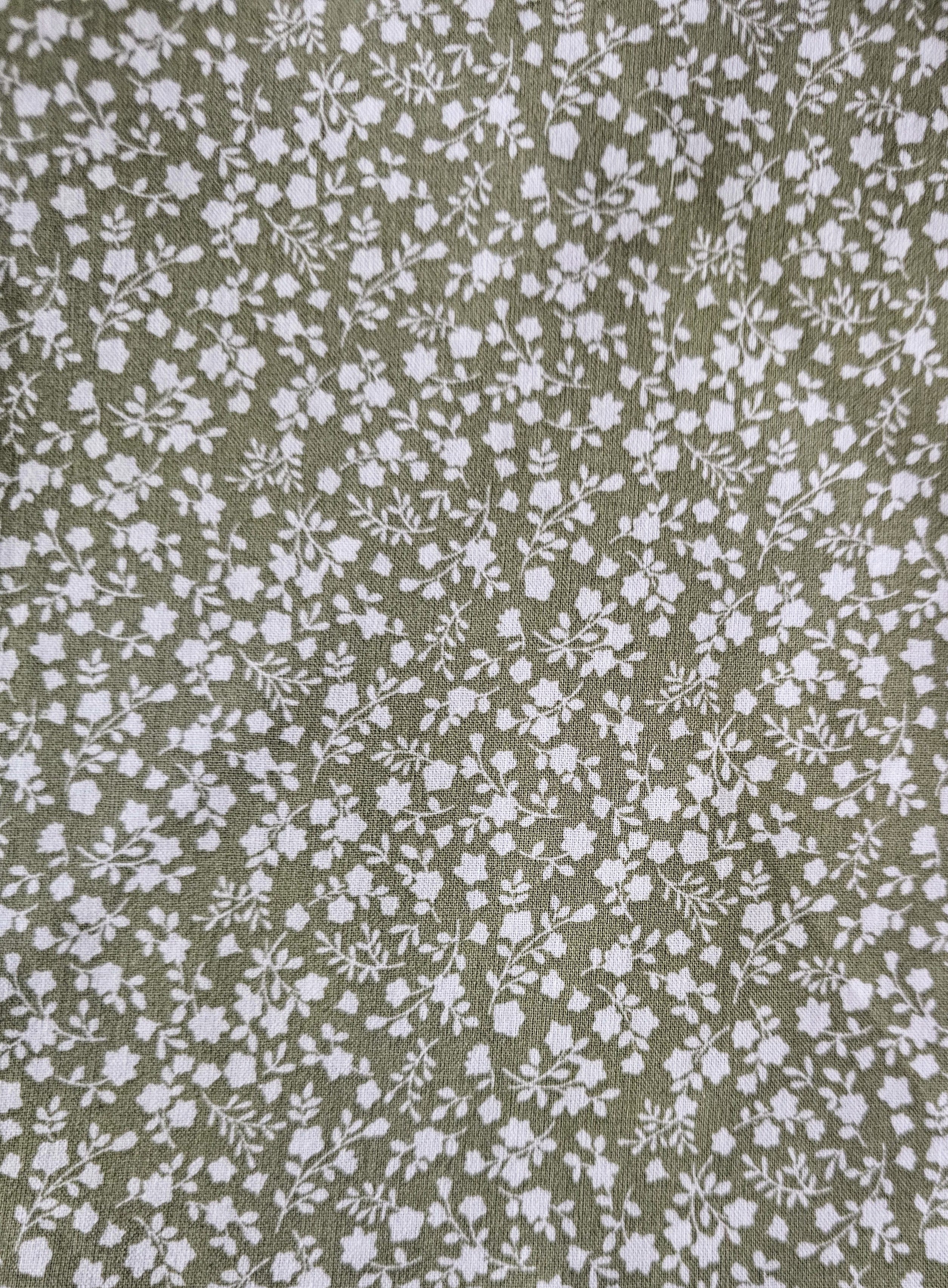Calot soignant en coton Oeko-Tex à lacer – confortable, ajustable & fait main – Mon Fil à Passion