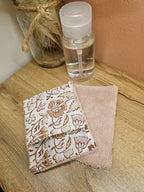 Mini-gant visage en éponge de bambou pour démaquillage doux — accessoire zéro déchet Mon Fil à Passion