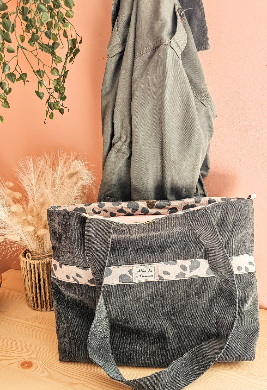 Cabas femme fait main grand format – pratique & organisé avec mousqueton – Mon Fil à Passion