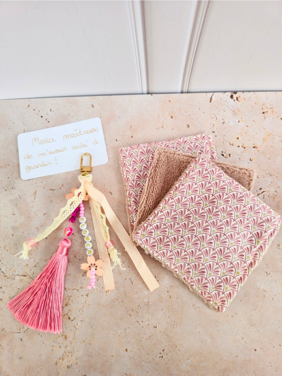 Coffret petites attentions grigri et 3 lingettes démaquillantes – fait main