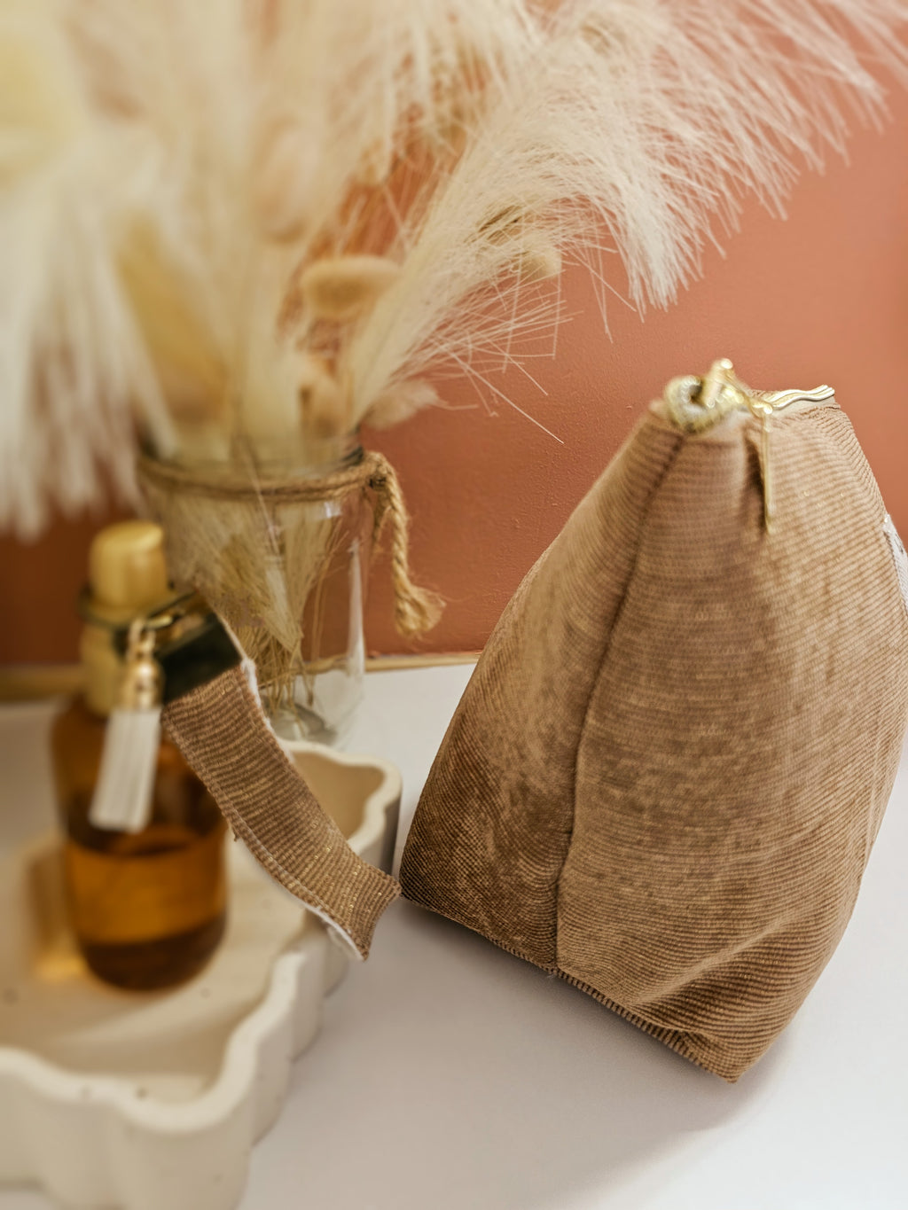 Pochette astucieuse 2-en-1 en velours côtelé - Trousse de toilette transformable en panière