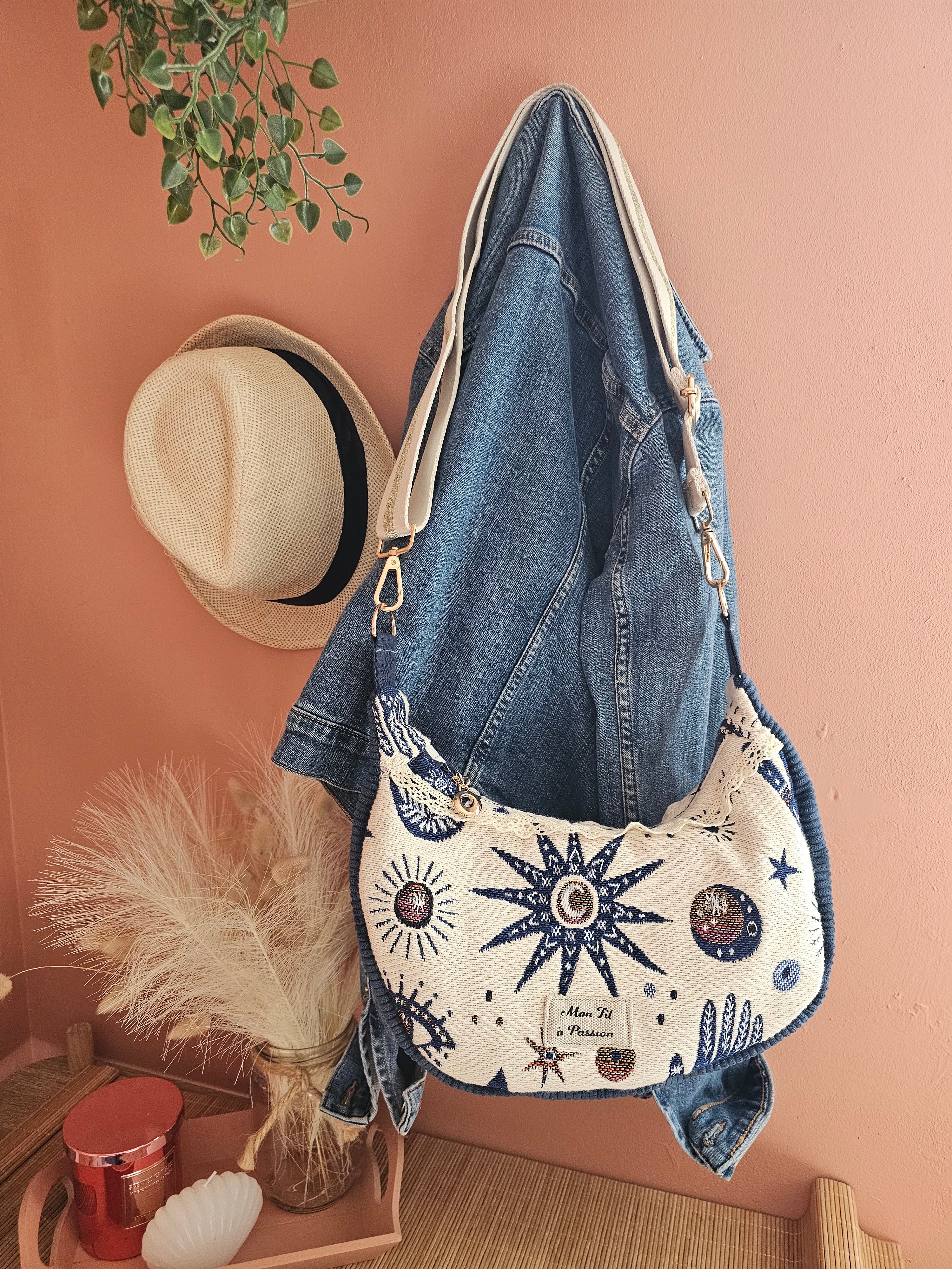 Sac bandoulière femme fait main – demi-lune chic ou bohème – Mon Fil à Passion