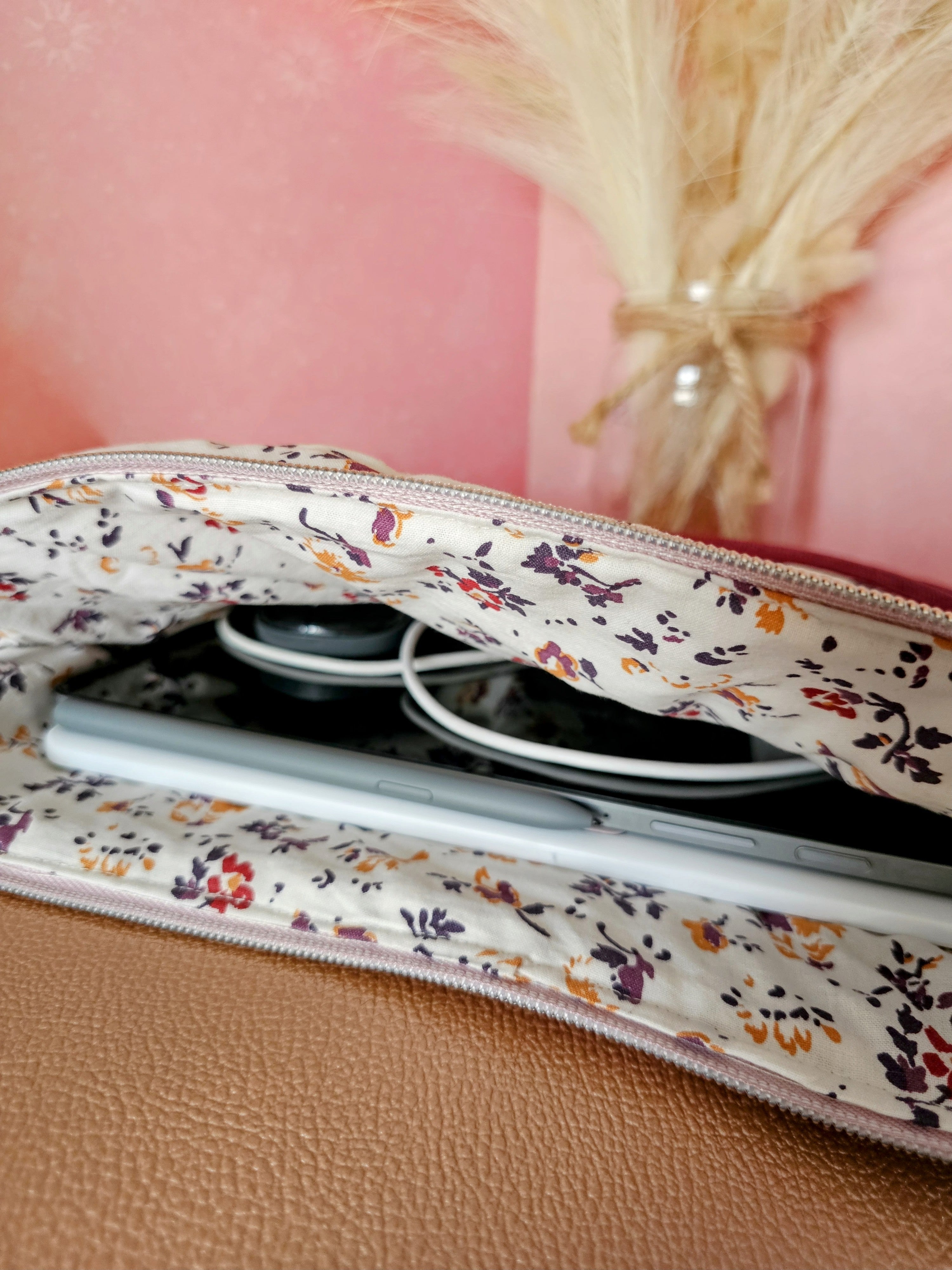 Housse de tablette molletonnée – Protection élégante en velours – Compatible iPad & tablettes Android 10 à 12 pouces