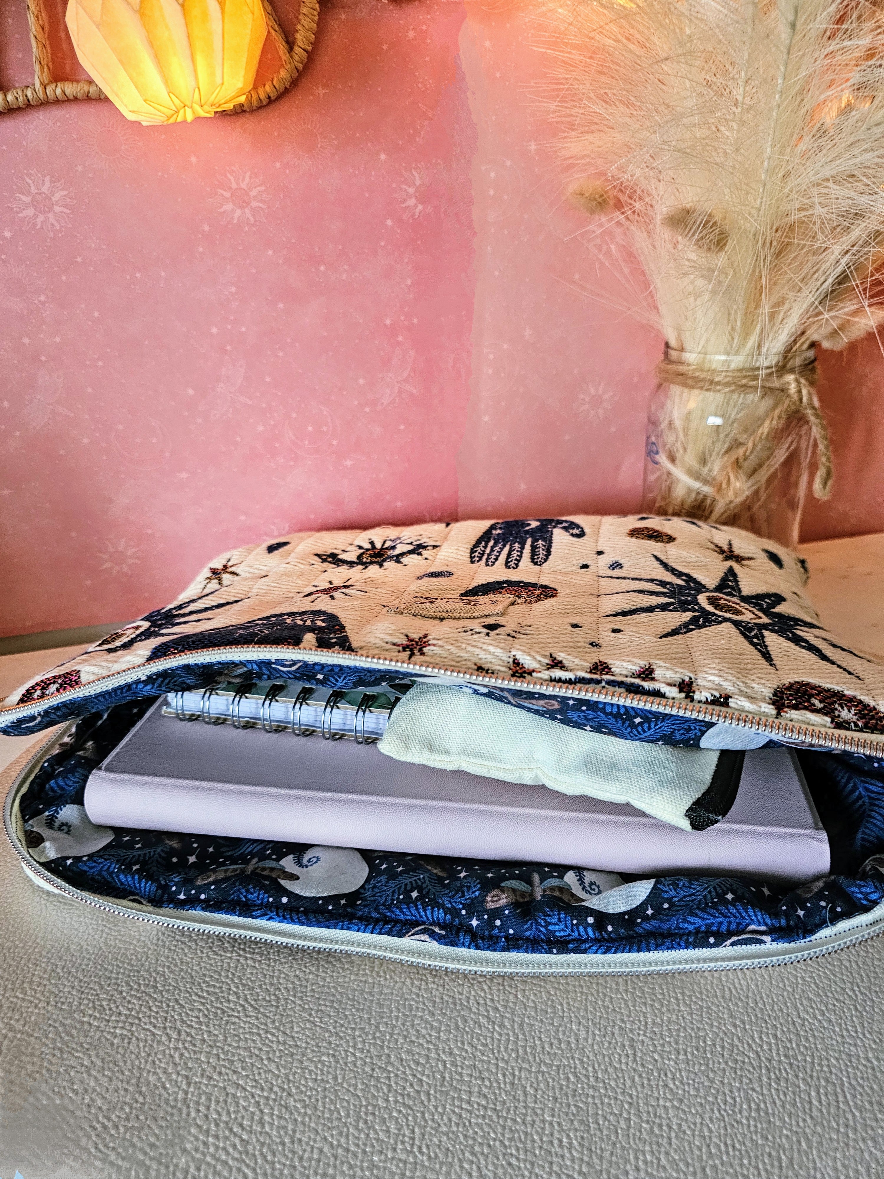 Housse de tablette molletonnée – Protection élégante en velours – Compatible iPad & tablettes Android 10 à 12 pouces