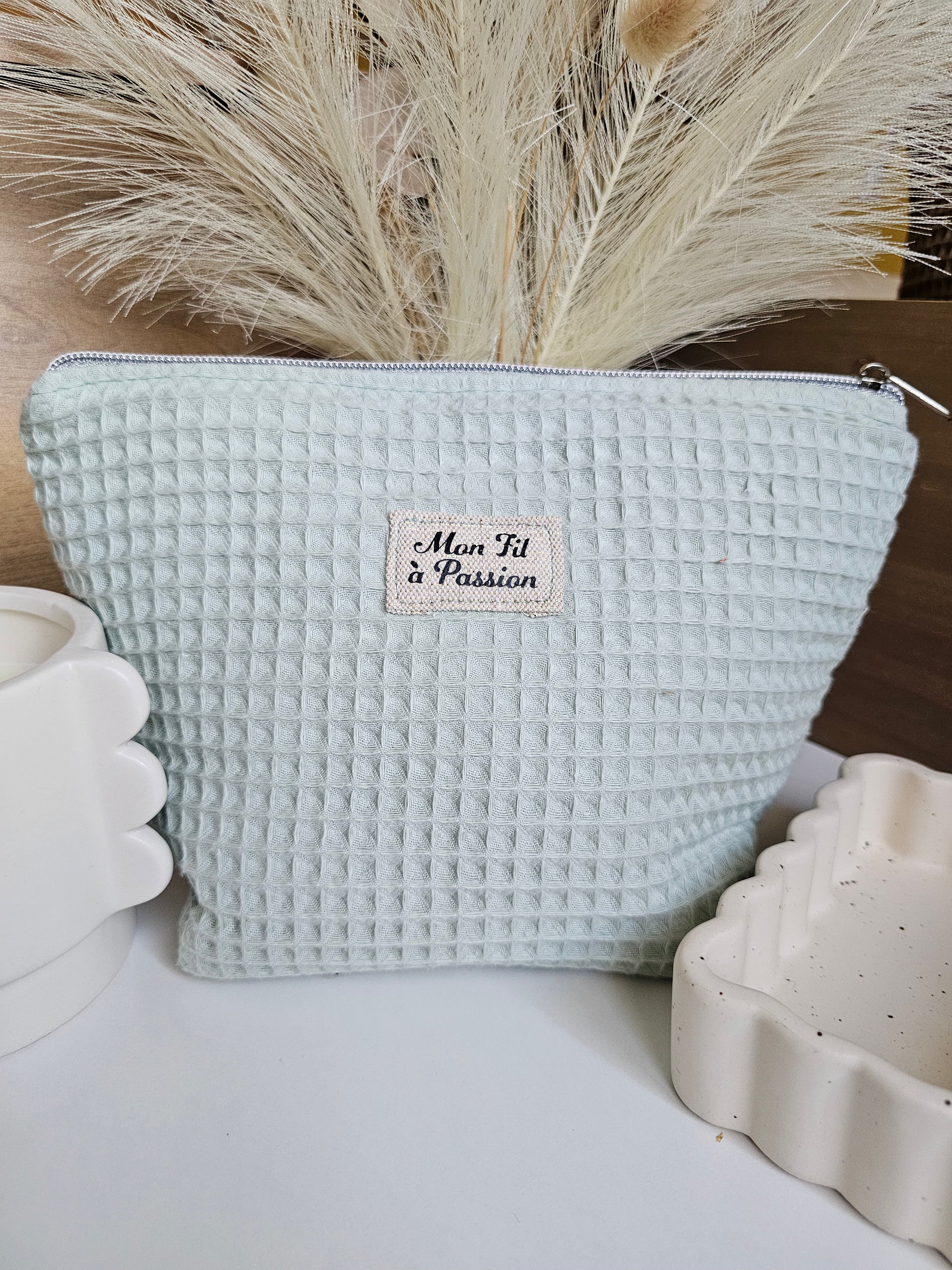 La pochette astucieuse (elle se transforme en panière)
