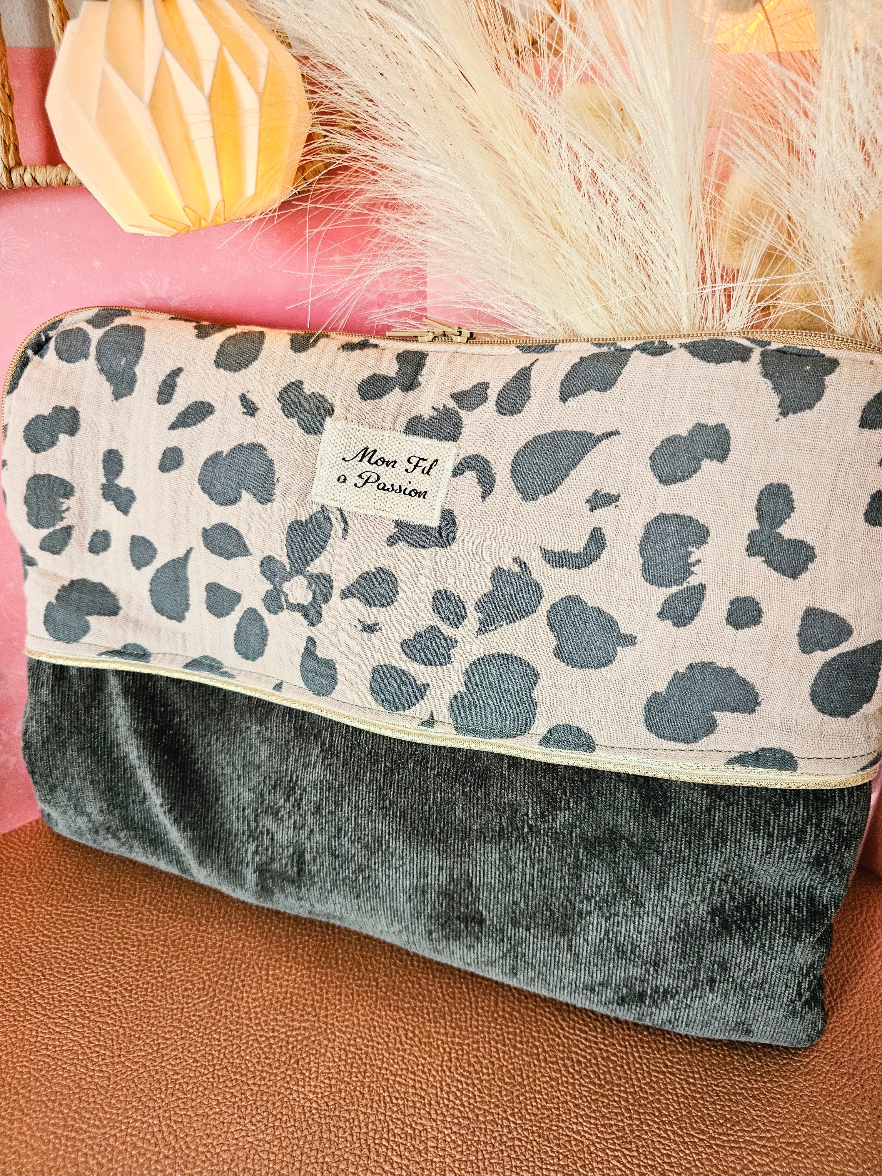 Housse de tablette molletonnée – Protection élégante en velours – Compatible iPad & tablettes Android 10 à 12 pouces